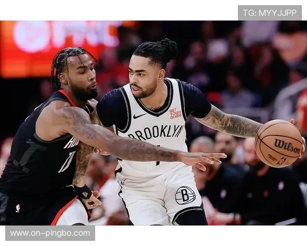 拉塞尔篮下防守压制内线对手显著提升球队防守效率